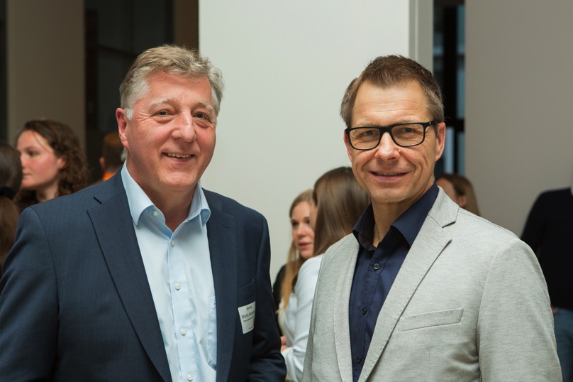 /images/slider-imgs-xs/027_Foto Loeffler_Weconact.jpg